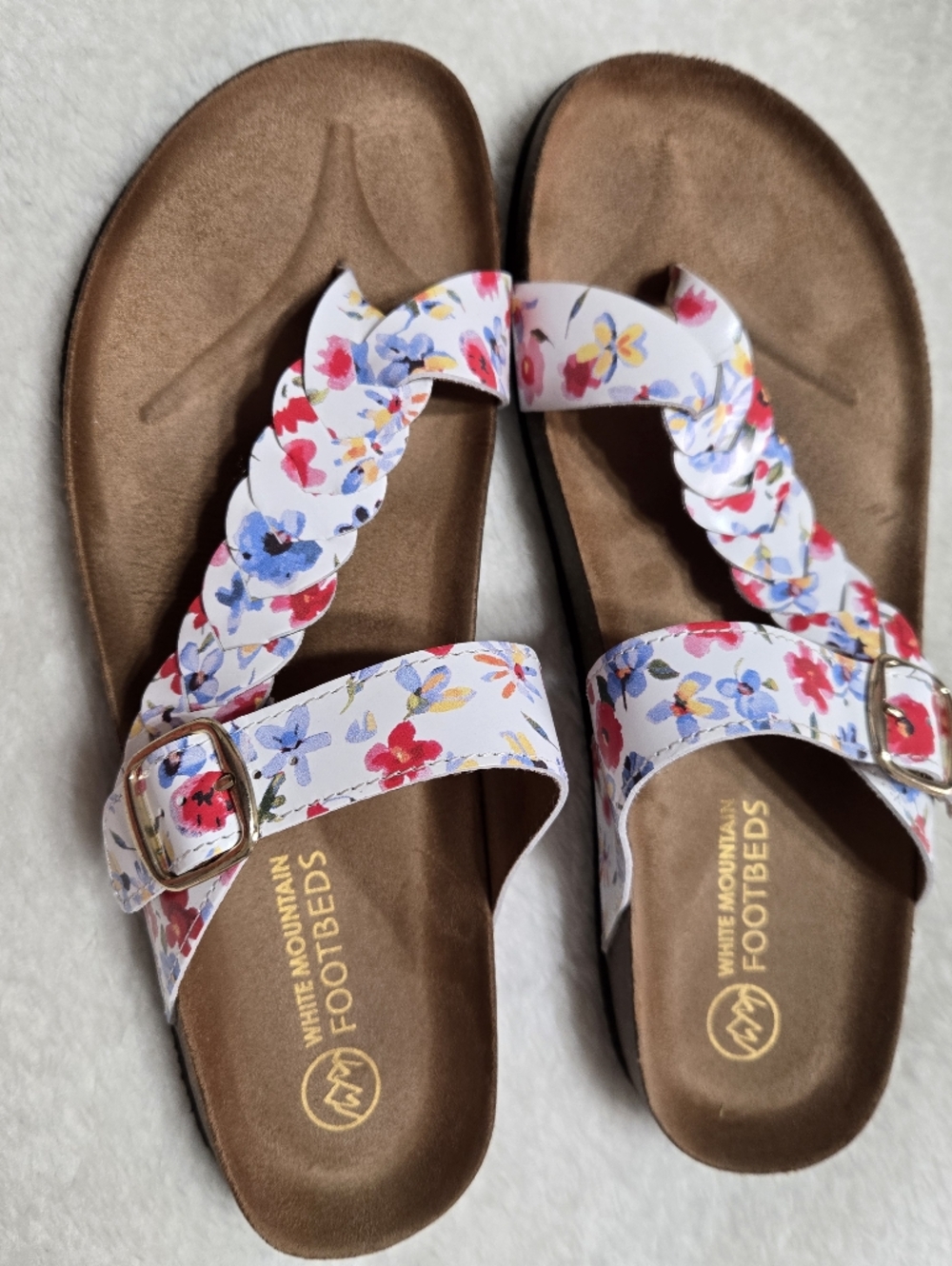 White Mountain Footbeds Happier White Floral Genuine Leather Braided Sandals NIB